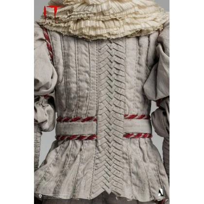 Pennywise Premium Edition (A) - Queen Studios InArt 1/6th Scale IT Collectible Figure 5 Pennywise Premium Edition (A) - Queen Studios InArt 1/6th Scale IT Collectible Figure - Image 5