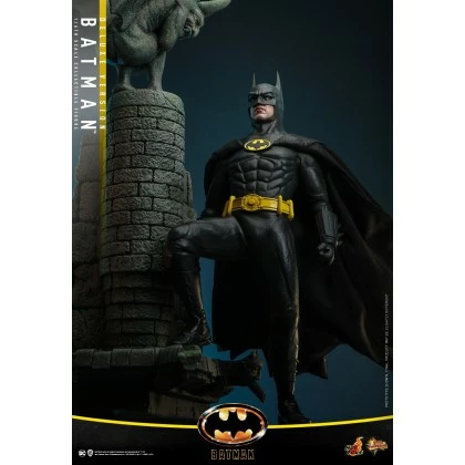 Batman (Deluxe Version) - Hot Toys MMS693 Batman (1989) 1/6th Scale Collectible Figure 2 Batman (Deluxe Version) - Hot Toys MMS693 Batman (1989) 1/6th Scale Collectible Figure - Image 2