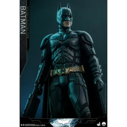 Batman - Hot Toys QS019 The Dark Knight Trilogy 1/4th Scale Collectible Figure 2 Batman - Hot Toys QS019 The Dark Knight Trilogy 1/4th Scale Collectible Figure - Image 2