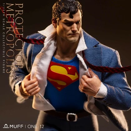 Clark Kent - Muff Toys MF05 1/12th Scale Protector Of Metropolis 2 Clark Kent - Muff Toys MF05 1/12th Scale Protector Of Metropolis - Image 2