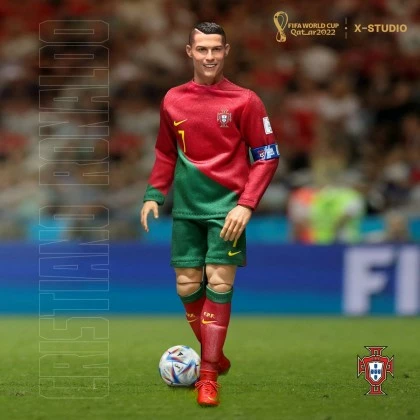 Cristiano Ronaldo (Deluxe Edition) - X Studio CR7D 1/6th Scale 1 Cristiano Ronaldo (Deluxe Edition) - X Studio CR7D 1/6th Scale