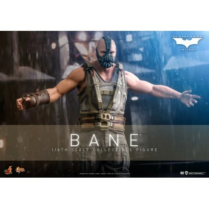Bane - Hot Toys MMS689 The Dark Knight Trilogy 1/6th Scale Collectible Figure 3 Bane - Hot Toys MMS689 The Dark Knight Trilogy 1/6th Scale Collectible Figure - Image 3