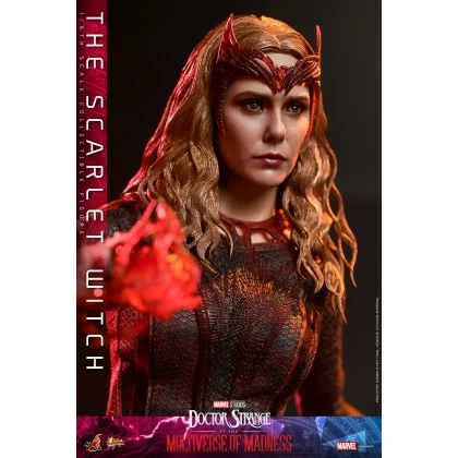 The Scarlet Witch - Hot Toys MMS652 Doctor Strange In The Multiverse Of Madness 1/6th Scale Collectible Figure 5 The Scarlet Witch - Hot Toys MMS652 Doctor Strange In The Multiverse Of Madness 1/6th Scale Collectible Figure - Image 5