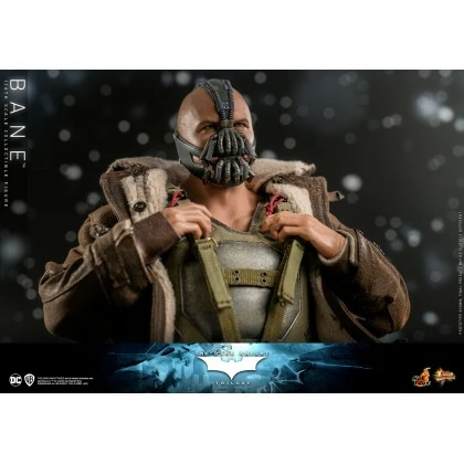 Bane - Hot Toys MMS689 The Dark Knight Trilogy 1/6th Scale Collectible Figure 5 Bane - Hot Toys MMS689 The Dark Knight Trilogy 1/6th Scale Collectible Figure - Image 5
